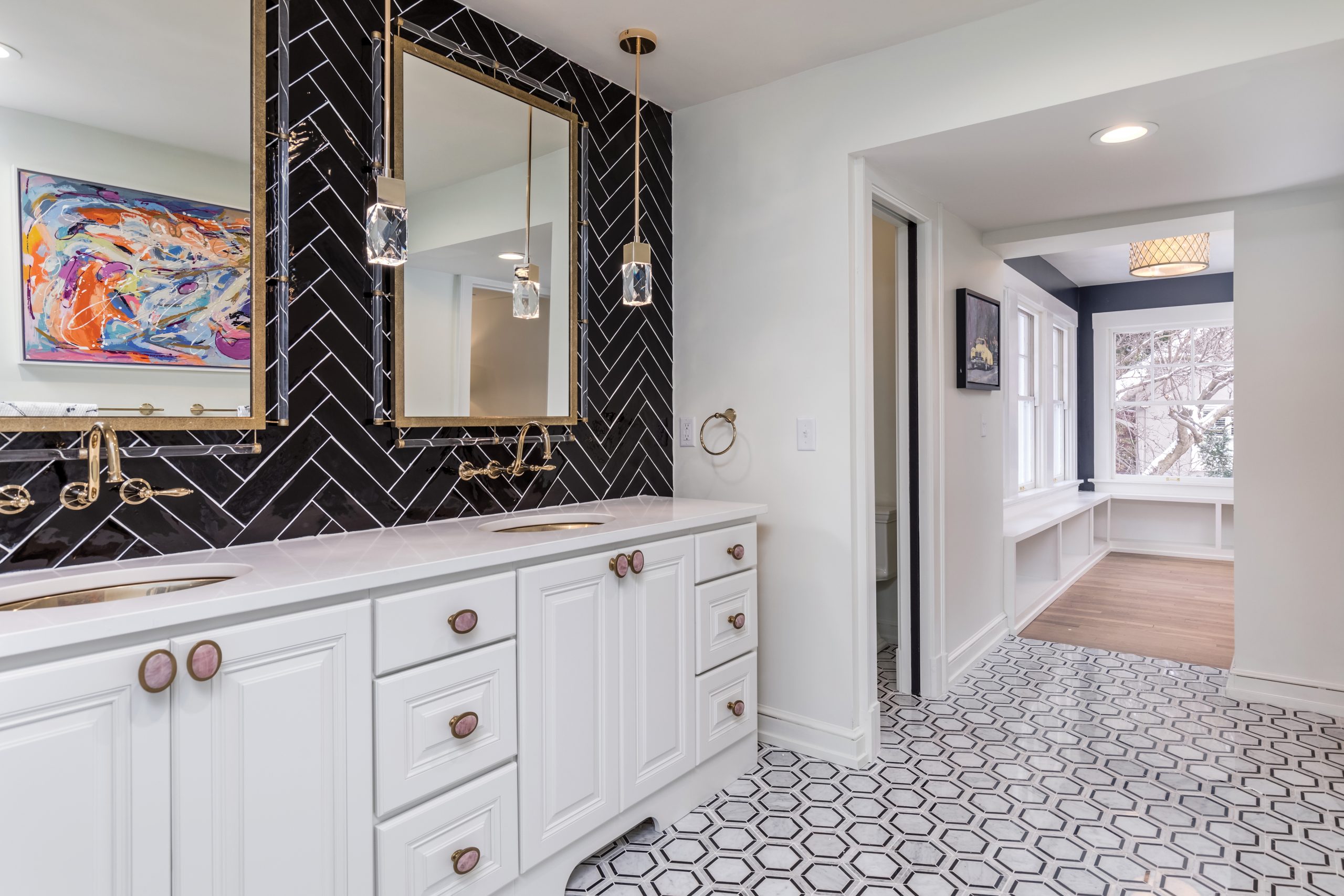 2020DesignTrends_Statement-Tile