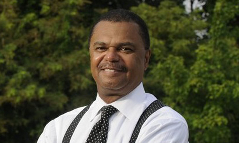 Marvin Holmes